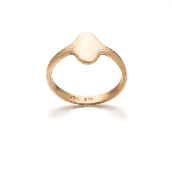 Emblem gold ring